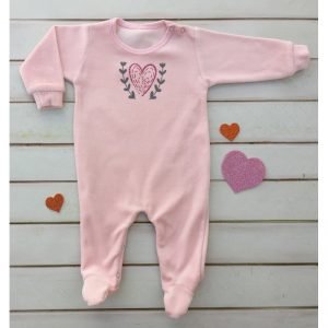ENTERITO DE PLUSH ROSA CON CORAZÓN - Imagen 1