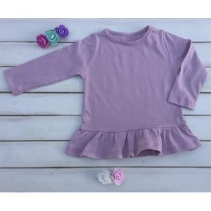 REMERA ROSA VIEJO CON VOLADO