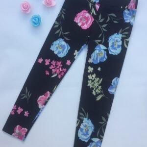 CALZA NEGRA CON FLORES ROSAS Y CELESTES NWKDS - Imagen 1
